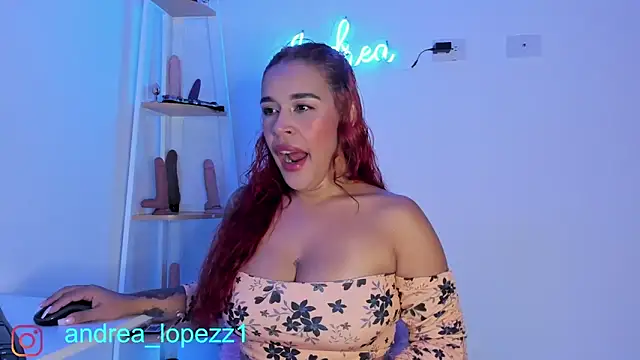 andrea lopezz  online show from January 4, 2025, 9:09 pm