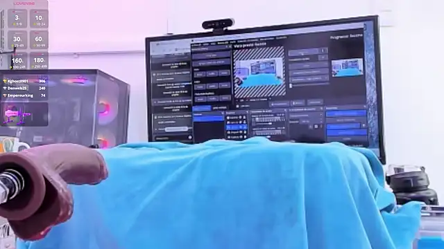 Snapshot of naty_girl_ chatting on October 10, 2025, 12:48 pm naty girl online show from October 10, 2025, 12:48 pm