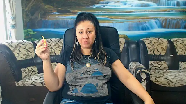 MoistMady online show from October 23, 2025, 5:51 am