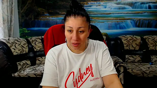 MoistMady online show from March 31, 2026, 5:30 am