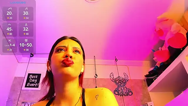 Rebeca xs online show from January 20, 2025, 8:30 am