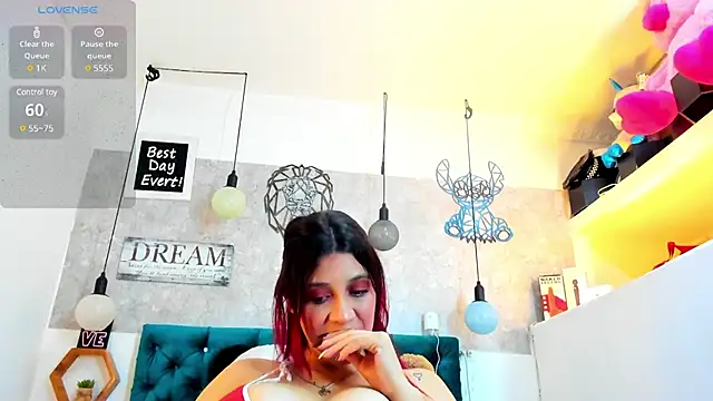 Rebeca xs online show from March 18, 2025, 7:30 am