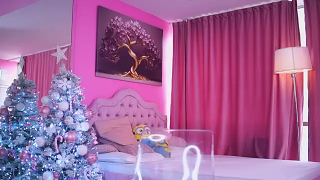 AshleySinn online show from December 16, 2025, 9:58 am