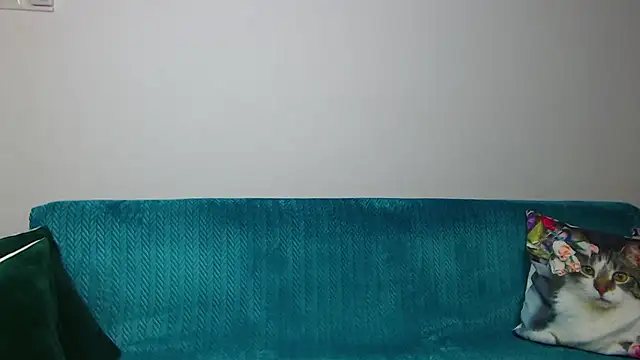 Snapshot of SaraDaisy chatting on October 29, 2025, 5:47 pm SaraDaisy online show from October 29, 2025, 5:47 pm