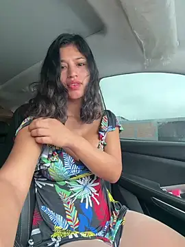 sexi noemi online show from June 17, 2026, 2:18 pm