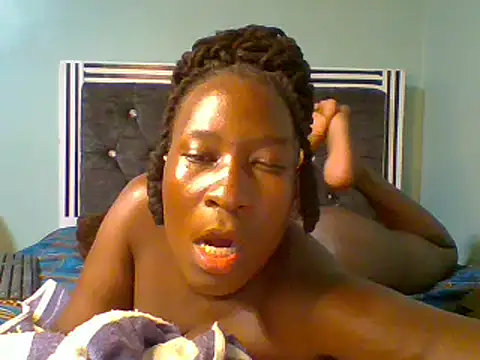 Snapshot of blackcuteebony chatting on March 16, 2025, 4:12 pm blackcuteebony online show from March 16, 2025, 4:12 pm