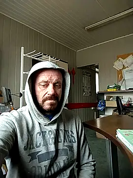 wilkalfa online show from March 10, 2026, 9:36 am