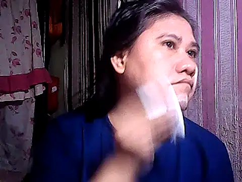 sweetsosie18 online show from February 16, 2025, 9:48 am