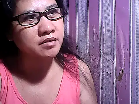 sweetsosie18 online show from February 21, 2025, 11:43 pm