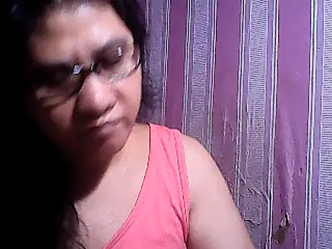 sweetsosie18 online show from February 22, 2025, 9:12 am