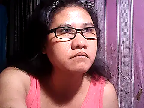 sweetsosie18 online show from February 22, 2025, 4:30 pm