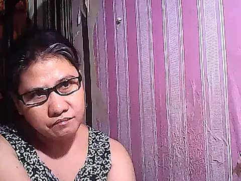 sweetsosie18 online show from February 25, 2025, 11:30 am