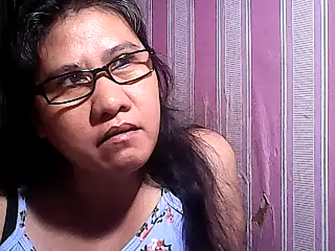 sweetsosie18 online show from February 27, 2025, 3:36 am