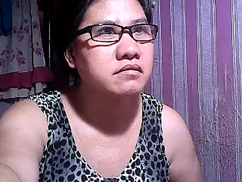 sweetsosie18 online show from March 2, 2025, 3:02 am