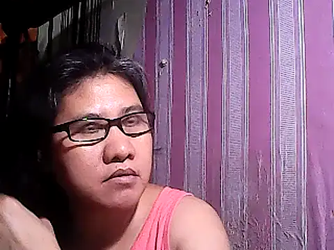 sweetsosie18 online show from March 3, 2025, 11:56 pm