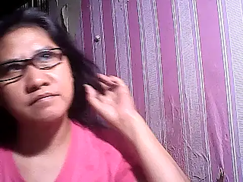 sweetsosie18 online show from March 9, 2025, 11:03 am