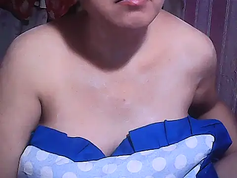 Snapshot of sweetsosie18 chatting on October 2, 2025, 4:14 pm sweetsosie18 online show from October 2, 2025, 4:14 pm