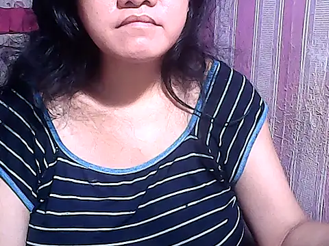 Snapshot of sweetsosie18 chatting on October 15, 2025, 4:45 am sweetsosie18 online show from October 15, 2025, 4:45 am