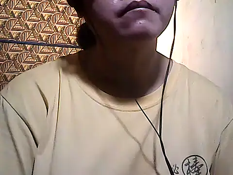 sweetsosie18 online show from January 16, 2026, 10:41 am