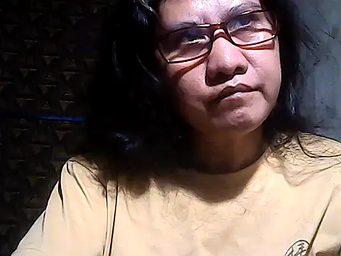 sweetsosie18 online show from June 6, 2026, 1:43 am