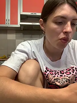 Snapshot of SeducingYoghourt chatting on September 26, 2025, 3:38 pm SeducingYoghourt online show from September 26, 2025, 3:38 pm