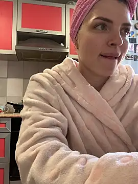 SeducingYoghourt online show from January 16, 2026, 1:15 pm