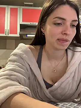 SeducingYoghourt online show from April 30, 2026, 4:24 pm