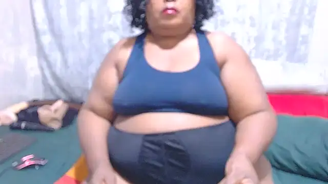 MatureBootyBabe4Uxx online show from July 27, 2026, 4:03 pm