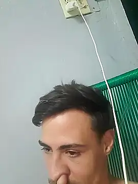 Snapshot of Villalexs chatting on October 4, 2025, 5:55 pm Villalexs online show from October 4, 2025, 5:55 pm