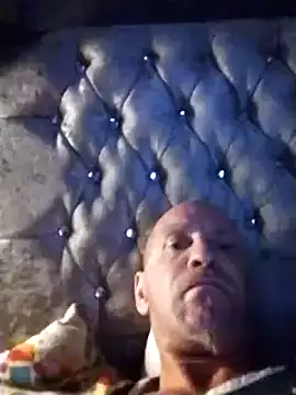 Verynaughtyx online show from October 25, 2025, 7:38 am