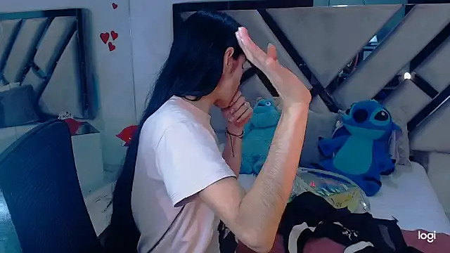 lady Ary xx online show from March 5, 2025, 8:21 pm