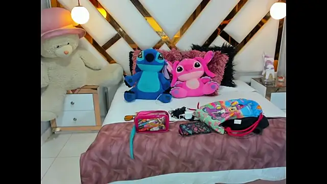 lady Ary xx online show from September 13, 2025, 8:52 pm