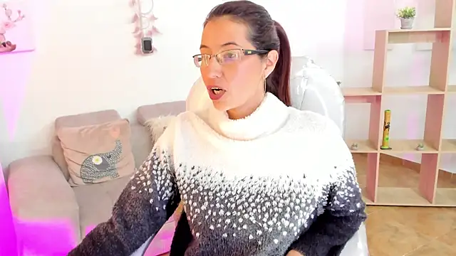 Snapshot of Antonnella_3 chatting on March 16, 2025, 6:23 pm Antonnella 3 online show from March 16, 2025, 6:23 pm