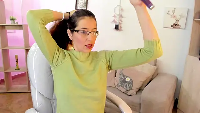 Snapshot of Antonnella_3 chatting on March 22, 2025, 12:04 pm Antonnella 3 online show from March 22, 2025, 12:04 pm