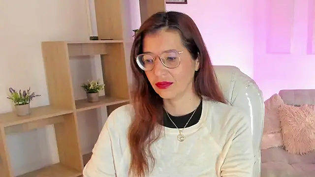 Snapshot of Antonnella_3 chatting on September 21, 2025, 12:29 pm Antonnella 3 online show from September 21, 2025, 12:29 pm