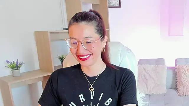 Snapshot of Antonnella_3 chatting on September 22, 2025, 12:40 pm Antonnella 3 online show from September 22, 2025, 12:40 pm