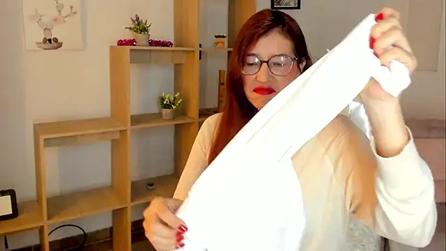 Snapshot of Antonnella_3 chatting on November 23, 2025, 12:16 pm Antonnella 3 online show from November 23, 2025, 12:16 pm