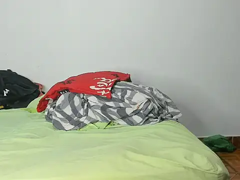 klausvan22 online show from February 6, 2026, 6:18 am