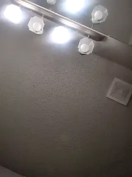 Mark691984 online show from December 4, 2024, 5:49 am