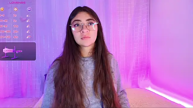 Snapshot of Samii_Evans chatting on January 31, 2025, 4:14 am Samii Evans online show from January 31, 2025, 4:14 am