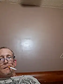 Wyleyxh online show from October 15, 2025, 6:46 am