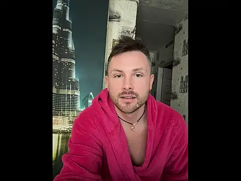 Snapshot of MartinBrandon chatting on May 24, 2026, 12:10 pm MartinBrandon online show from May 24, 2026, 12:10 pm