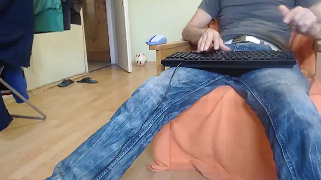 VASKOS178 online show from December 1, 2025, 11:04 am