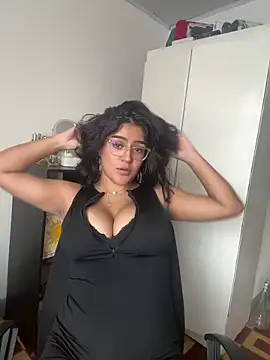 Snapshot of Juliana_News chatting on March 20, 2025, 8:40 pm Juliana News online show from March 20, 2025, 8:40 pm