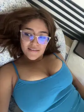 Snapshot of Juliana_News chatting on September 12, 2025, 3:17 am Juliana News online show from September 12, 2025, 3:17 am