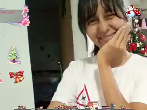 Moon lunita online show from December 19, 2024, 10:32 pm