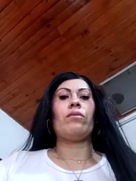 Tania mature online show from May 7, 2026, 5:29 pm