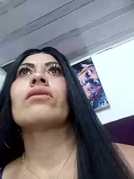 Tania mature online show from June 9, 2026, 5:46 pm