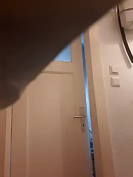 Snapshot of Tinka-Bella-Privat chatting on February 3, 2026, 12:32 pm Tinka-Bella-Privat online show from February 3, 2026, 12:32 pm