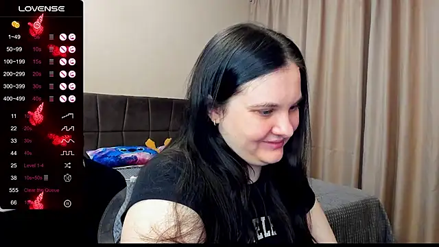 Snapshot of AlanaBrox chatting on November 2, 2025, 3:03 pm AlanaBrox online show from November 2, 2025, 3:03 pm